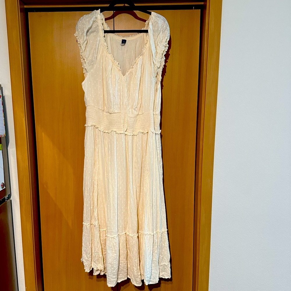 Old Navy cream colored dress!